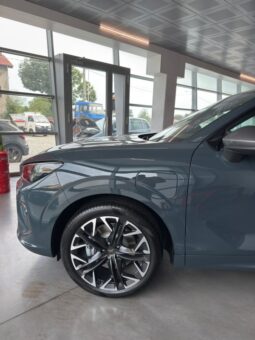 CUPRA Terramar Impulse 1.5 e-Hybrid pieno