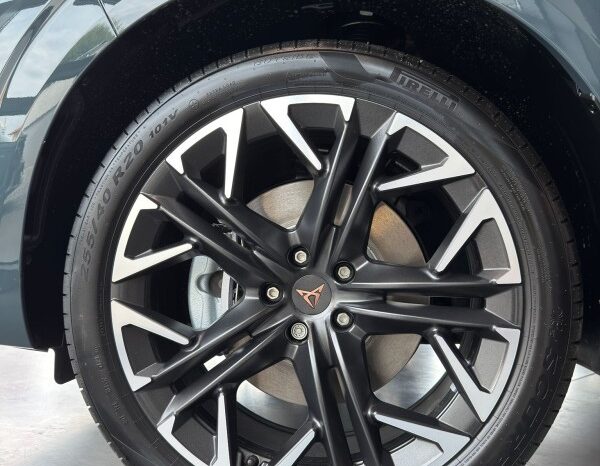 CUPRA Terramar Impulse 1.5 e-Hybrid pieno