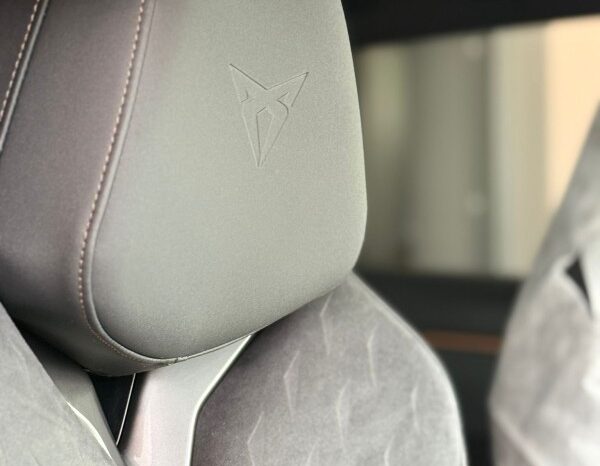 CUPRA Terramar Impulse 1.5 e-Hybrid pieno