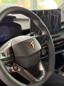 CUPRA Terramar Impulse 1.5 e-Hybrid pieno