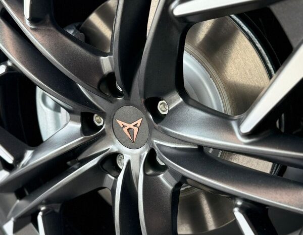 CUPRA Terramar Impulse 1.5 e-Hybrid pieno
